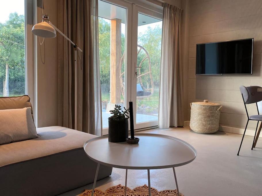 Stijlvol Huisje Met Veranda! Tuynloodz A Beers  Buitenkant foto